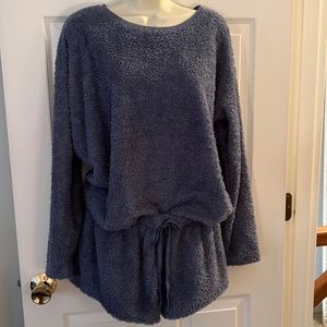 Soft and cozy sleep short outfit